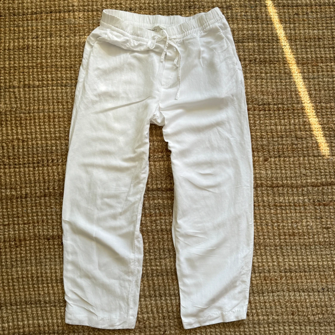 Vit linnebyxor đ€