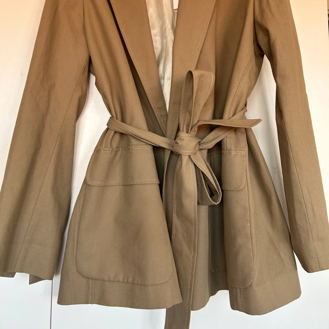 Hope belted blazer  - 90