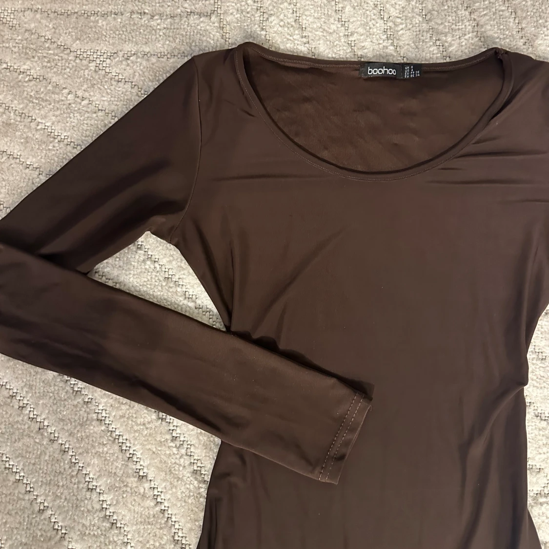 Brun långärmad maxiklänning - 90