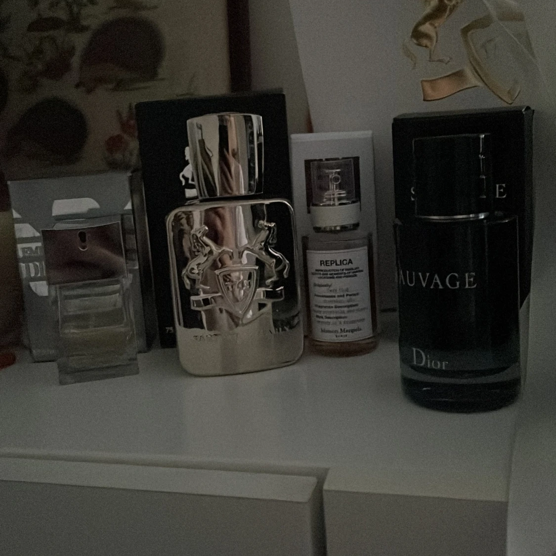 Parfym splittar/hela