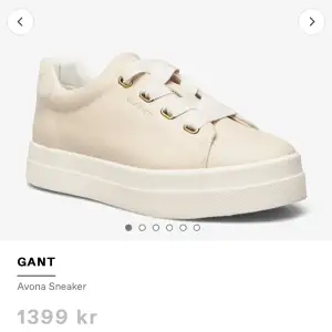 Gant skor i bra skick inte använda så mycket köpte för ett bra tag sen köpta för 1399kr säljs för 1000kr