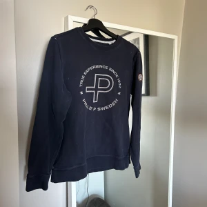 Pelle P crewneck - Fin å skön crewneck  Storlek S 