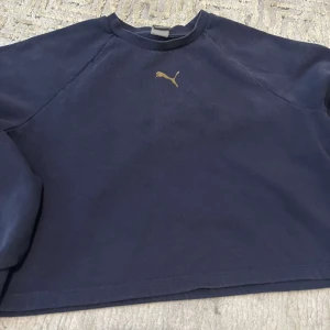 Puma tröja - Jätte bra skick i storlek M.