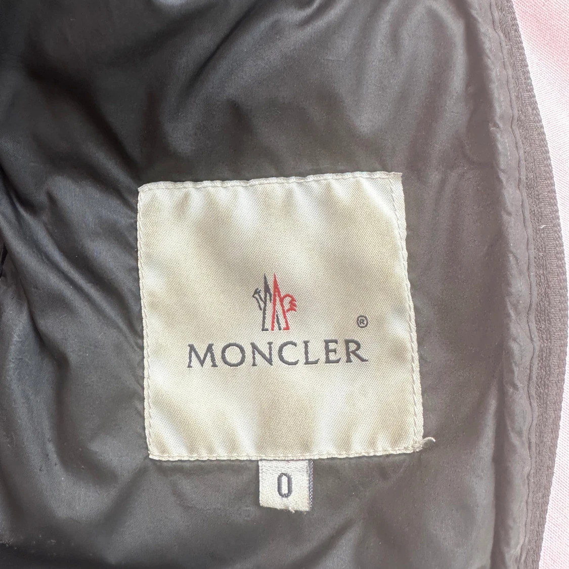 Äkta Moncler jacka - 90