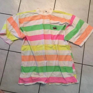 T-shirt - Använd ett par gånger