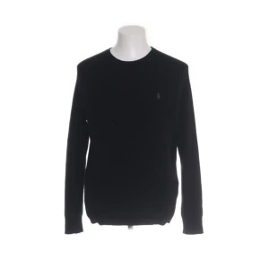 Svart Ralph Lauren Sweatshirt  - Snygg svart Ralf Lauren sweatshirt i bra skick. Stl M