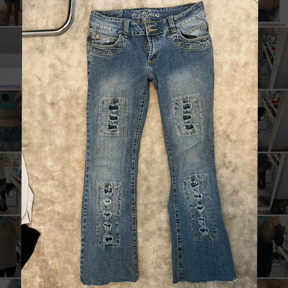 Coola jeans. Kom privat för mått för jag vet inte rikrigt storleken. Skulle uppskatta runt 36/38 . Jeans & Byxor.