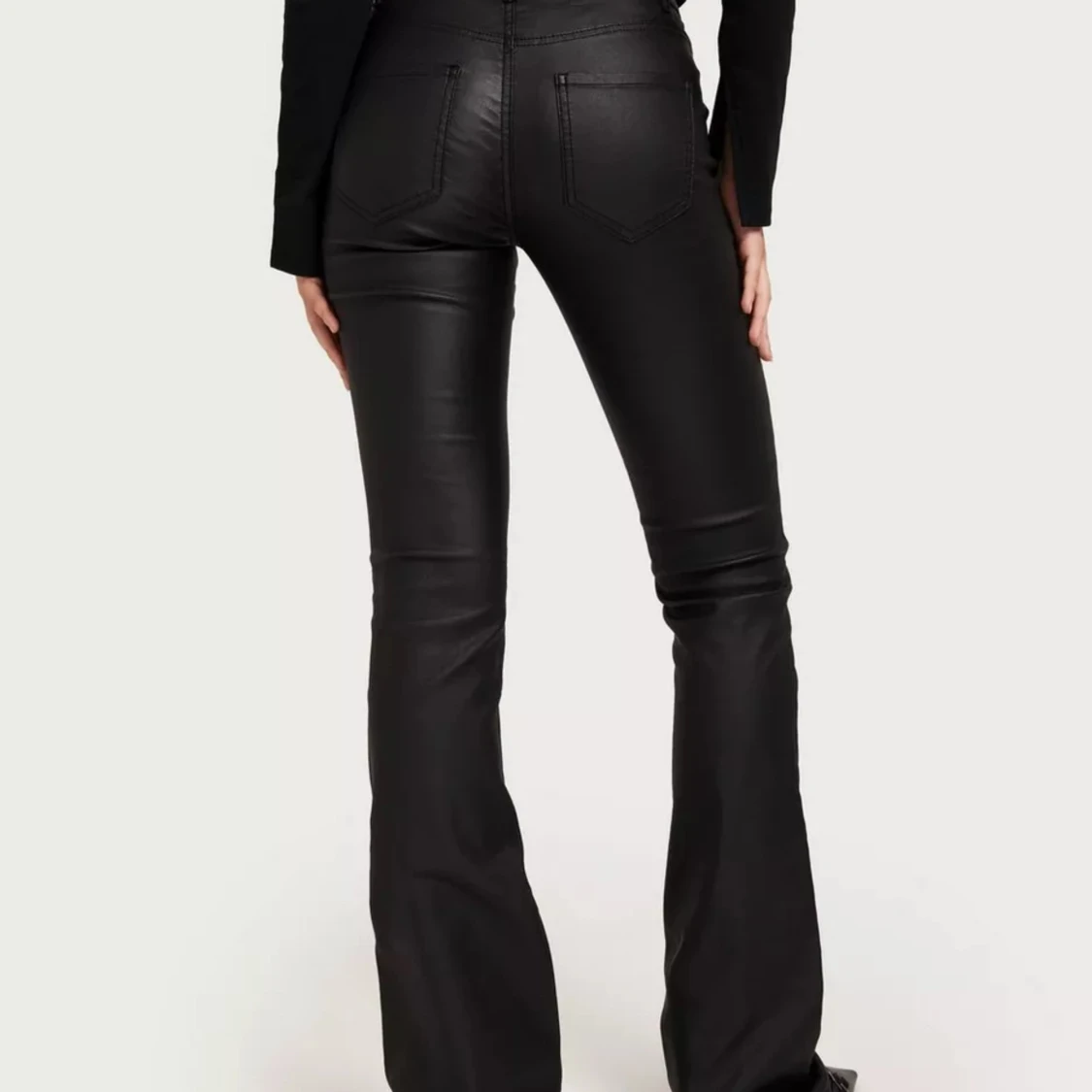 Skinnbyxor bootcut flare