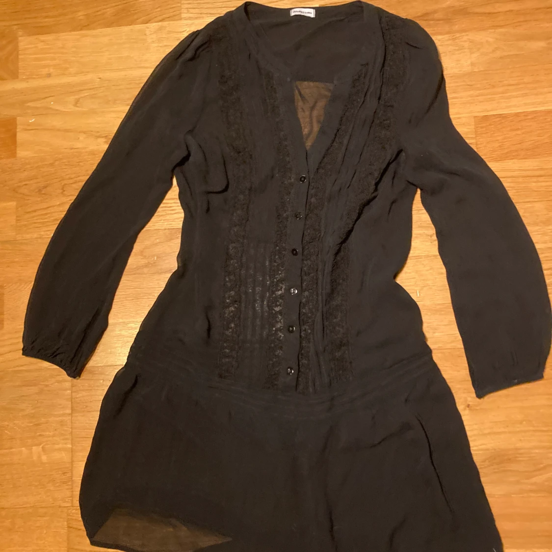 svart intimissimi klänning