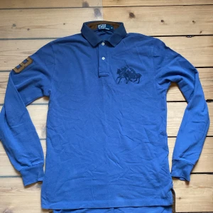 Ralph lauren pike  - Jätte bra skick  Pris diskuteras 