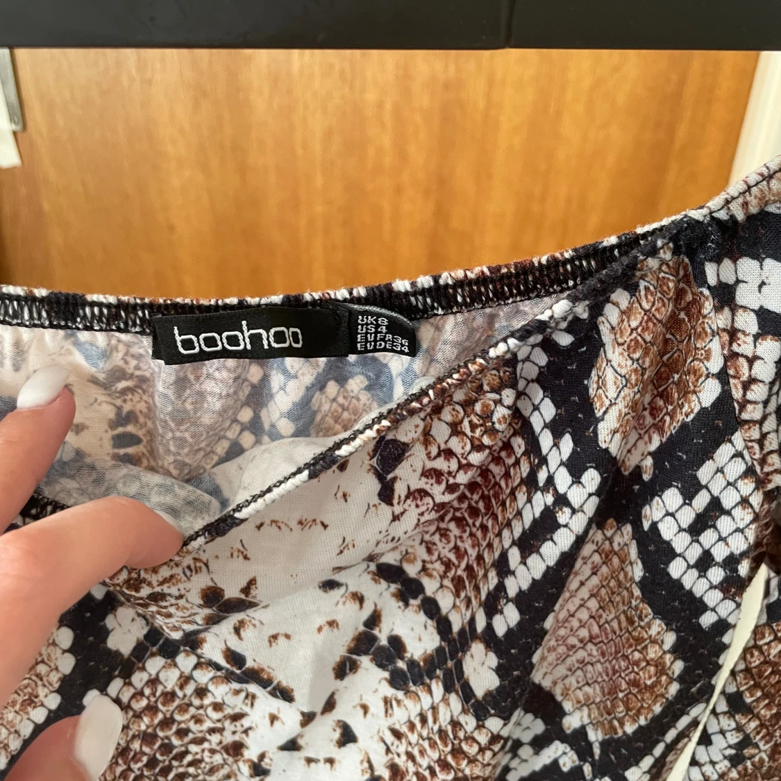 off shoulder body - 90