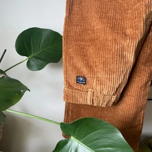 JUNKYARD  - Storlek S helt nya!! Bilder på modell finns längre ner i flödet 🧡