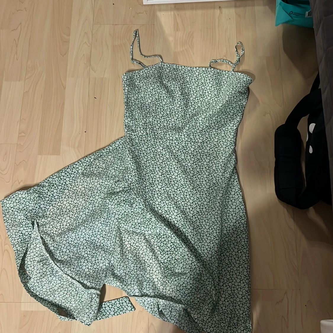 En jätte fin grön sommklännig