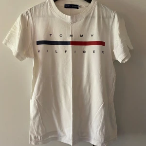 Tommy hilfiger T-shirt - Fint skick