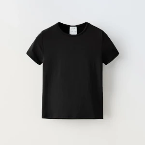 Fett snygg zara T-shirt🔥 - Svart zara t shirt i bra skick fler bilder på DM