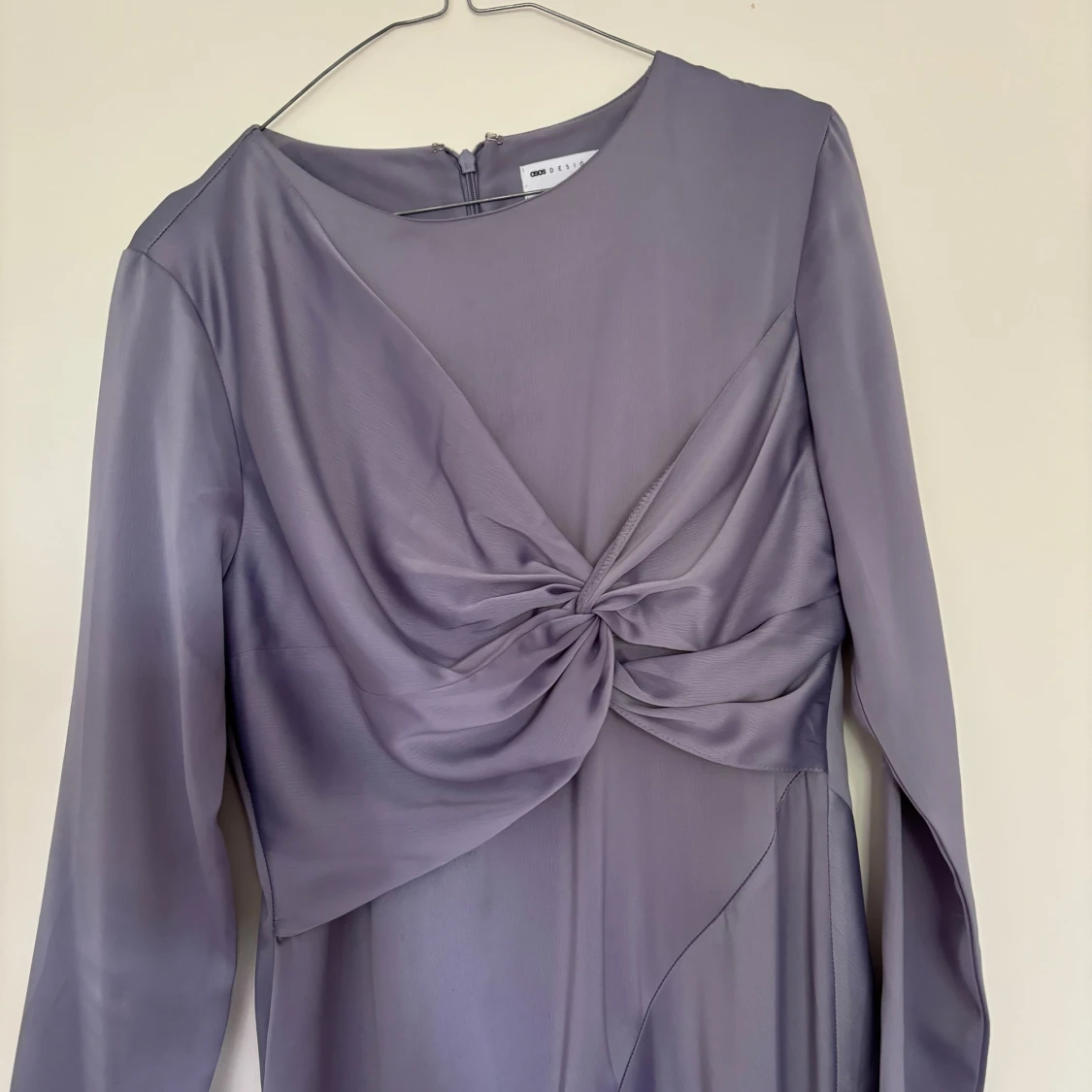 Långklänning från ASOS DESIGN - 90