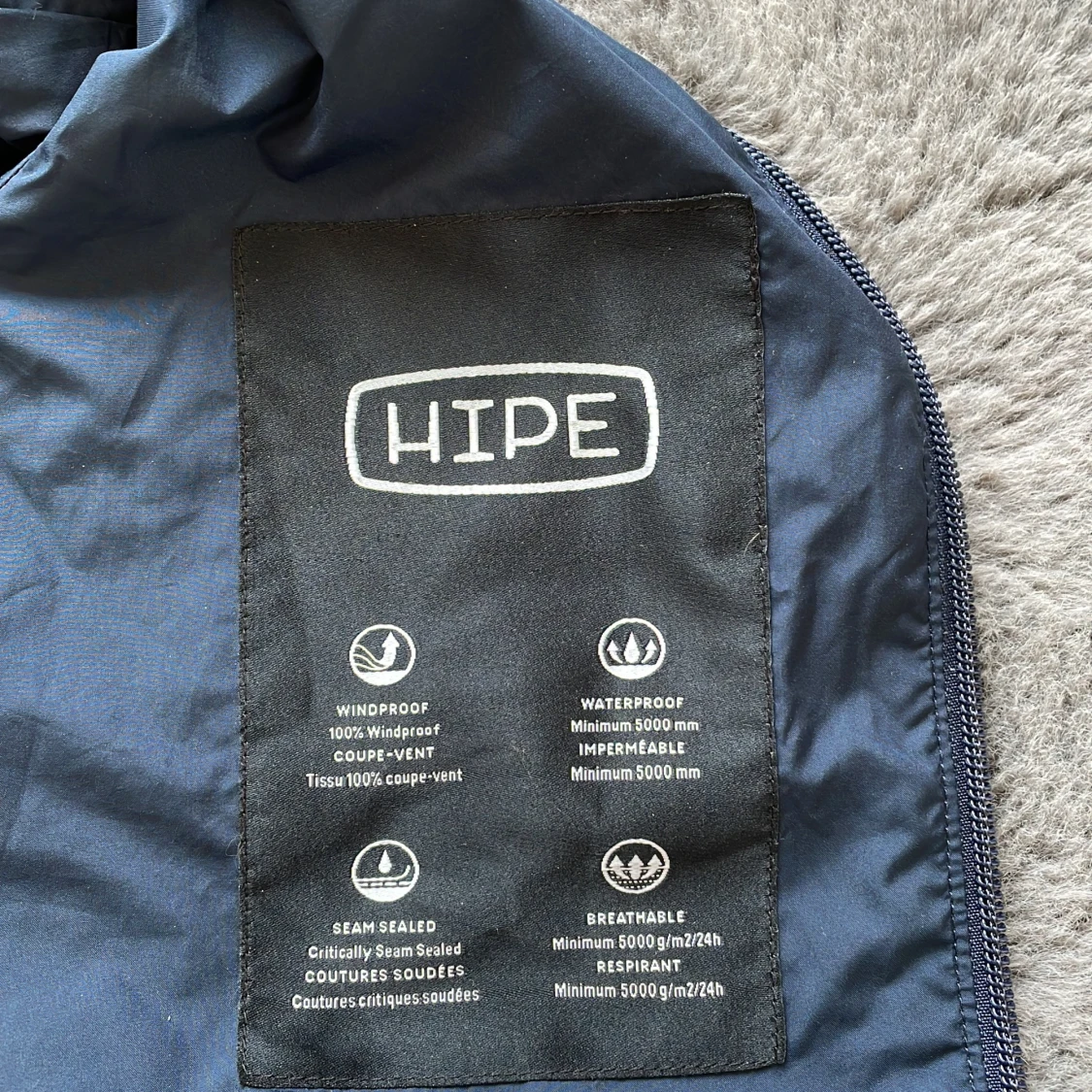 peak performance jacka storlek 140 använd fåtal gånger pris kan diskuteras  - 90