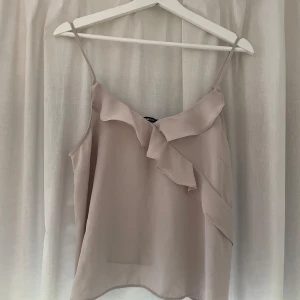 Topp - Volang topp❤️