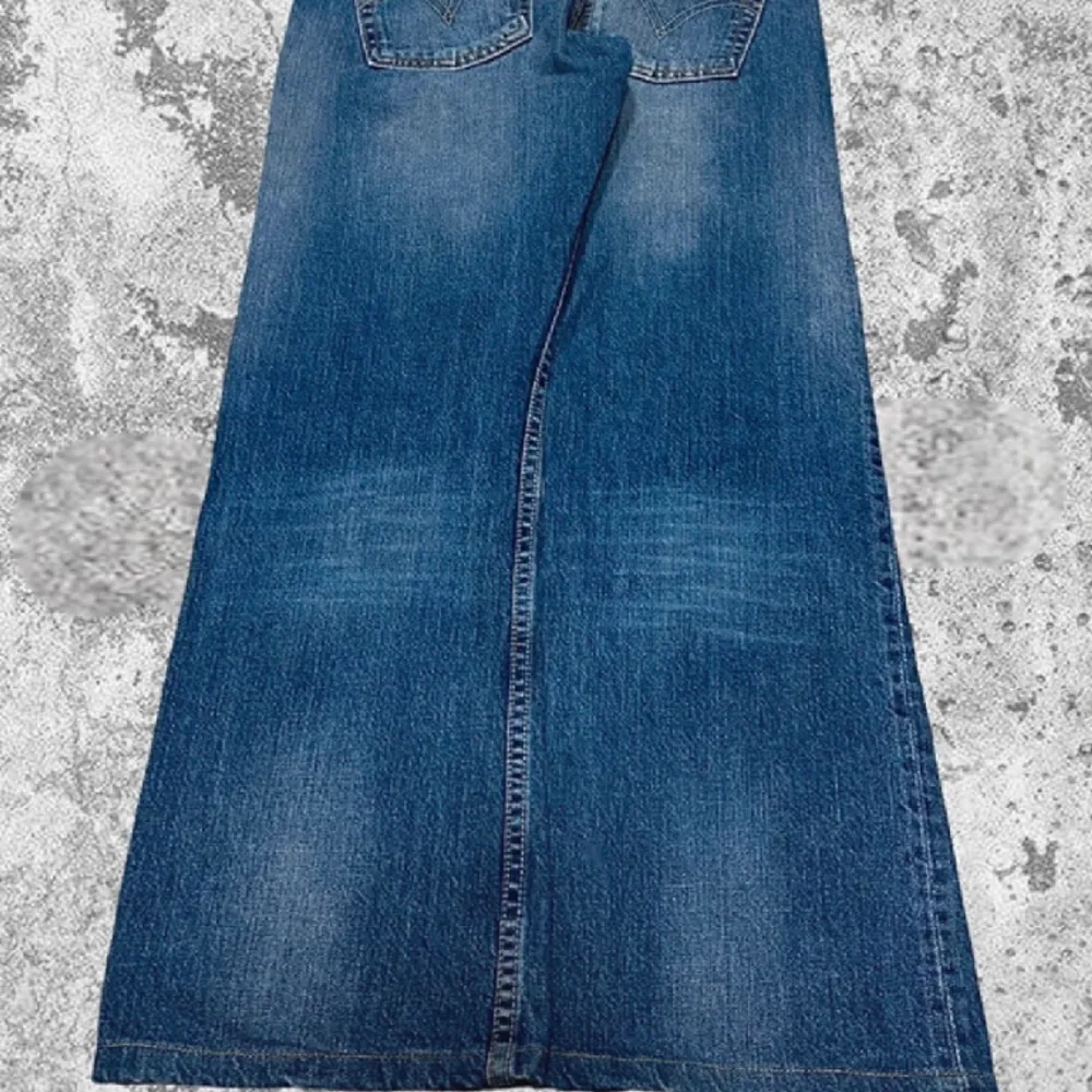 As feta jeans med midjemått av 37cm!!. Jeans & Byxor.