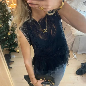 Topp - SUPER snygg topp!!