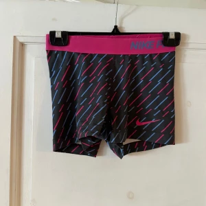Träningsshorts - Ok skick