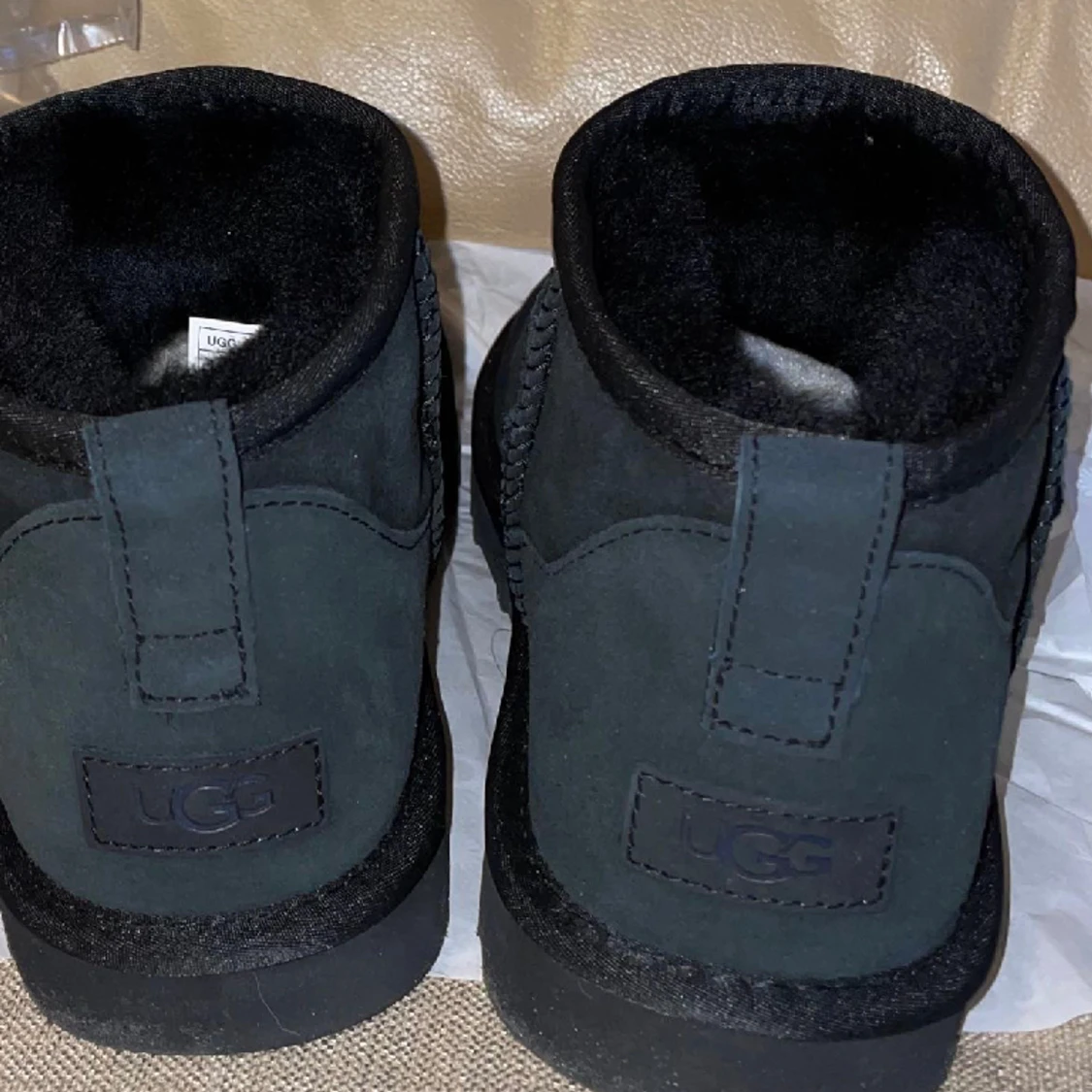 UGGs storlek 43