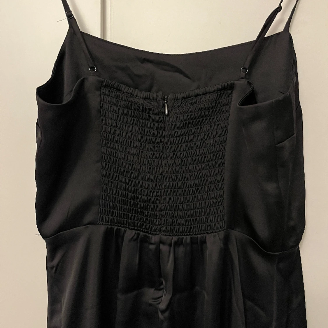 Satin klänning - 91