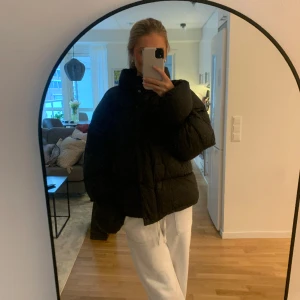 jacka  - Mysig puffjacka från NAKD i stl 38 🥰