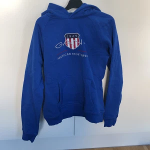 Gant hoodie - Perfekt skick, aldrig använd. Pris kan diskuteras 