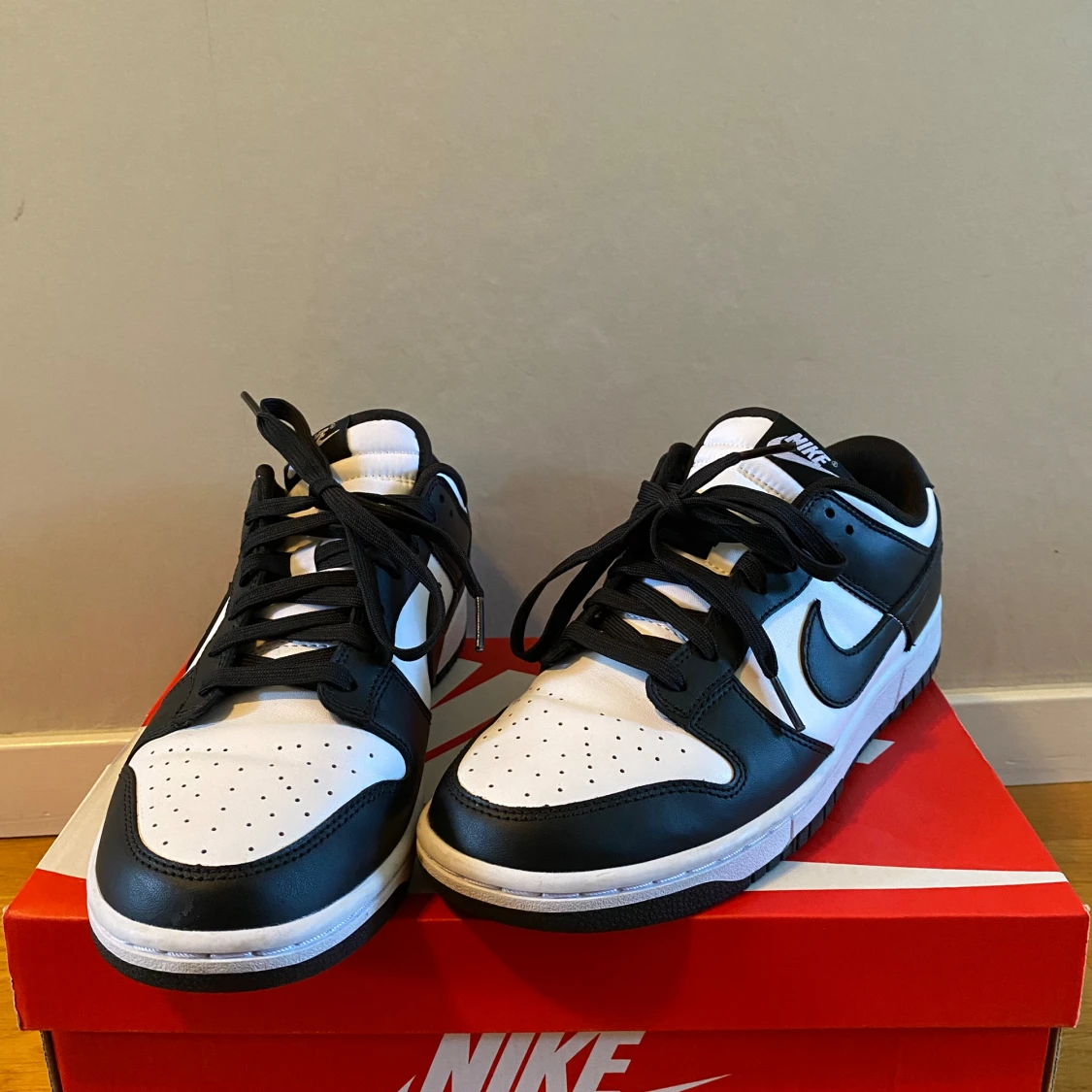 Nike dunks 