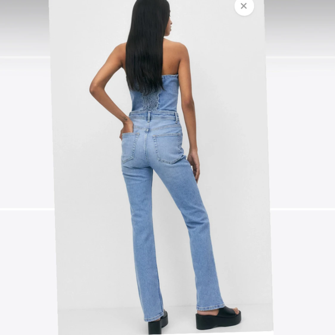 jättefin jeansdräkt med tubtopp - 90