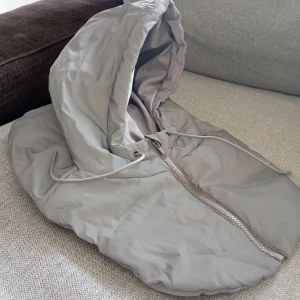 Reflex krage från H&M - Ej använd reflex krage från H&M.