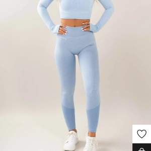 Tights från Divina, köpt på Zalando för 449:- använda 1 gång