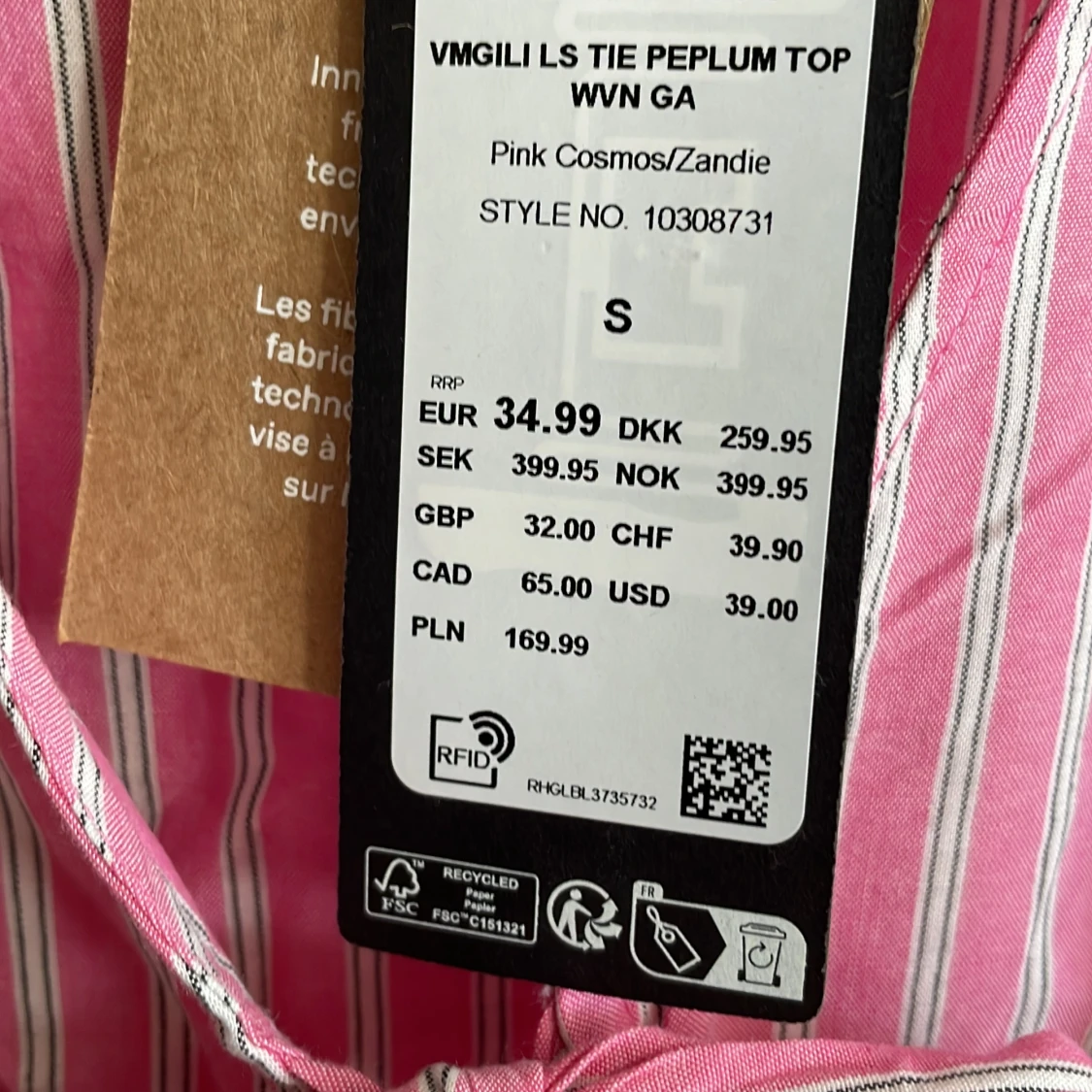 Ny topp med rosetter - 90