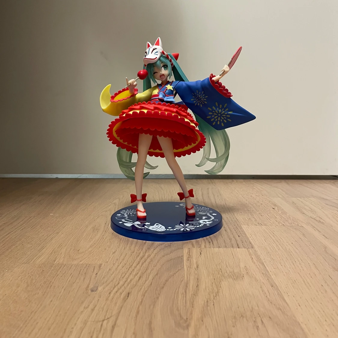 Hatsune Miku 2nd Season, Summer ver figur - 90