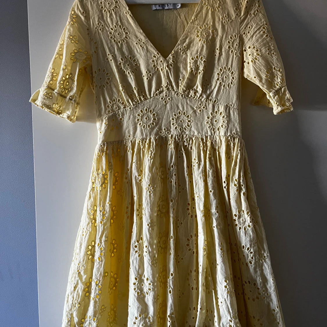 Gul söt klänning - 90