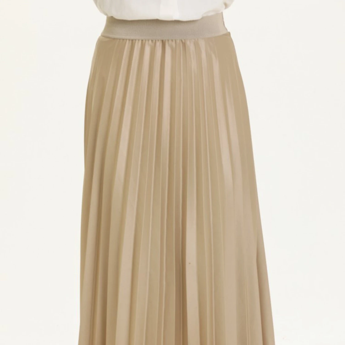 Lång kjol - nyskick - 90