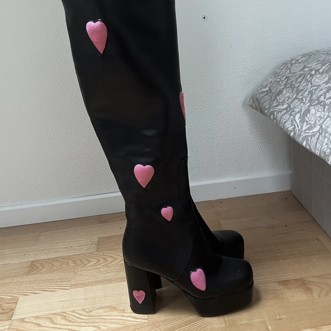 Stövlar med hjärtan - 90