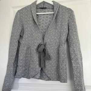 Kofta - Storlek 32/34 