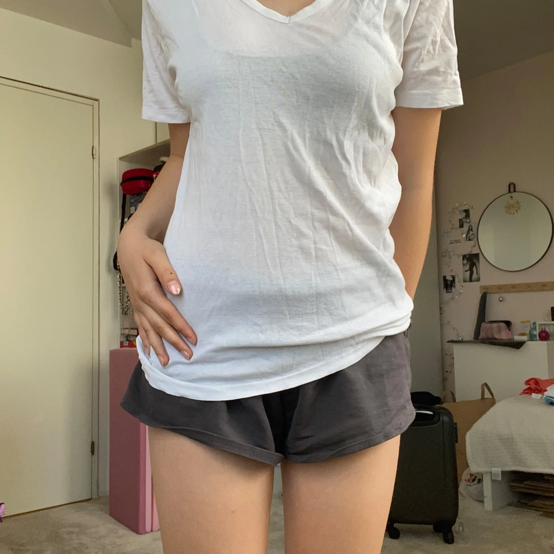 V-neck tshirt