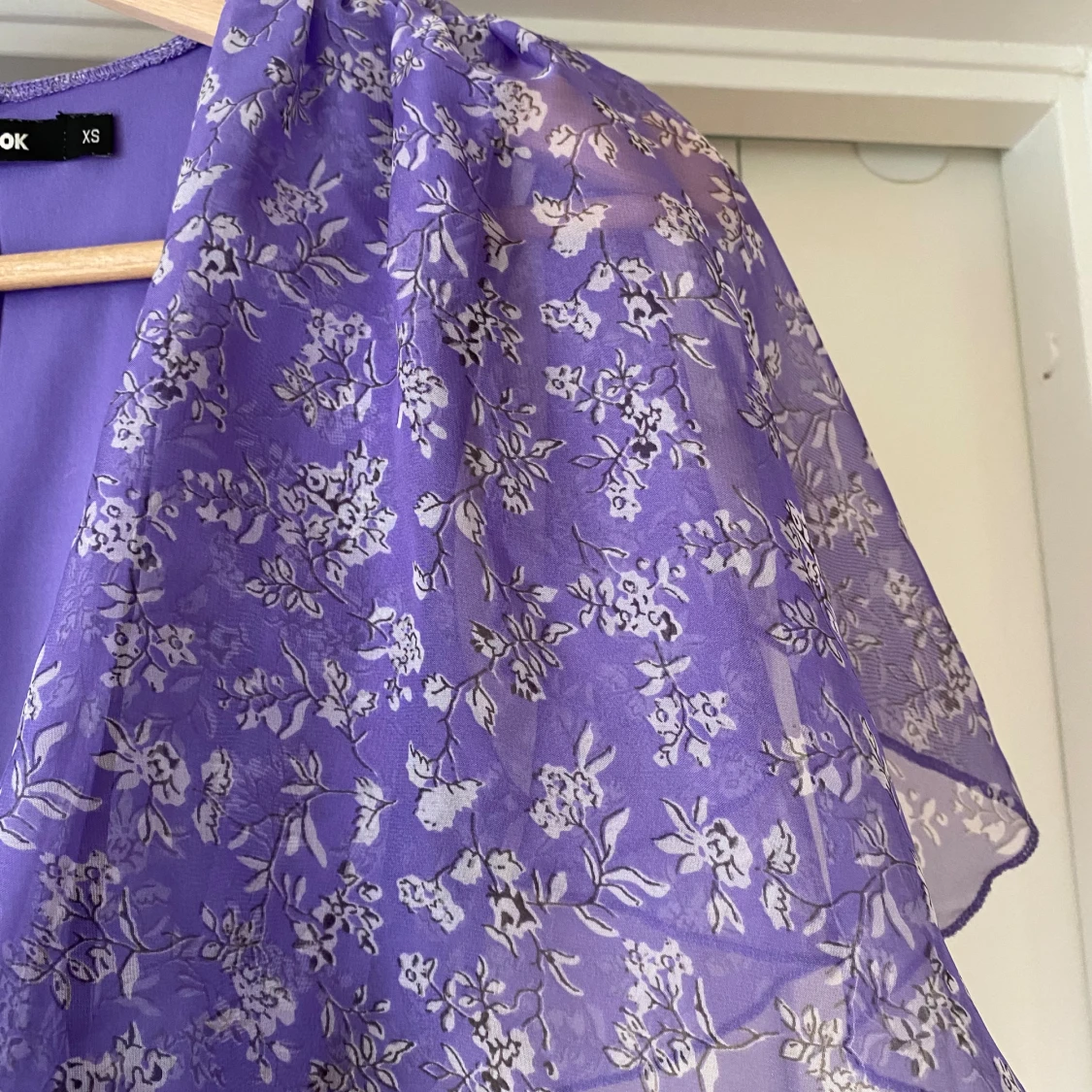 Lila sommarklänning - 92