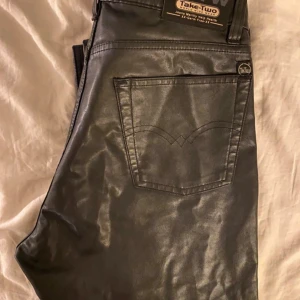 Black leather pants - Straight black leather pants