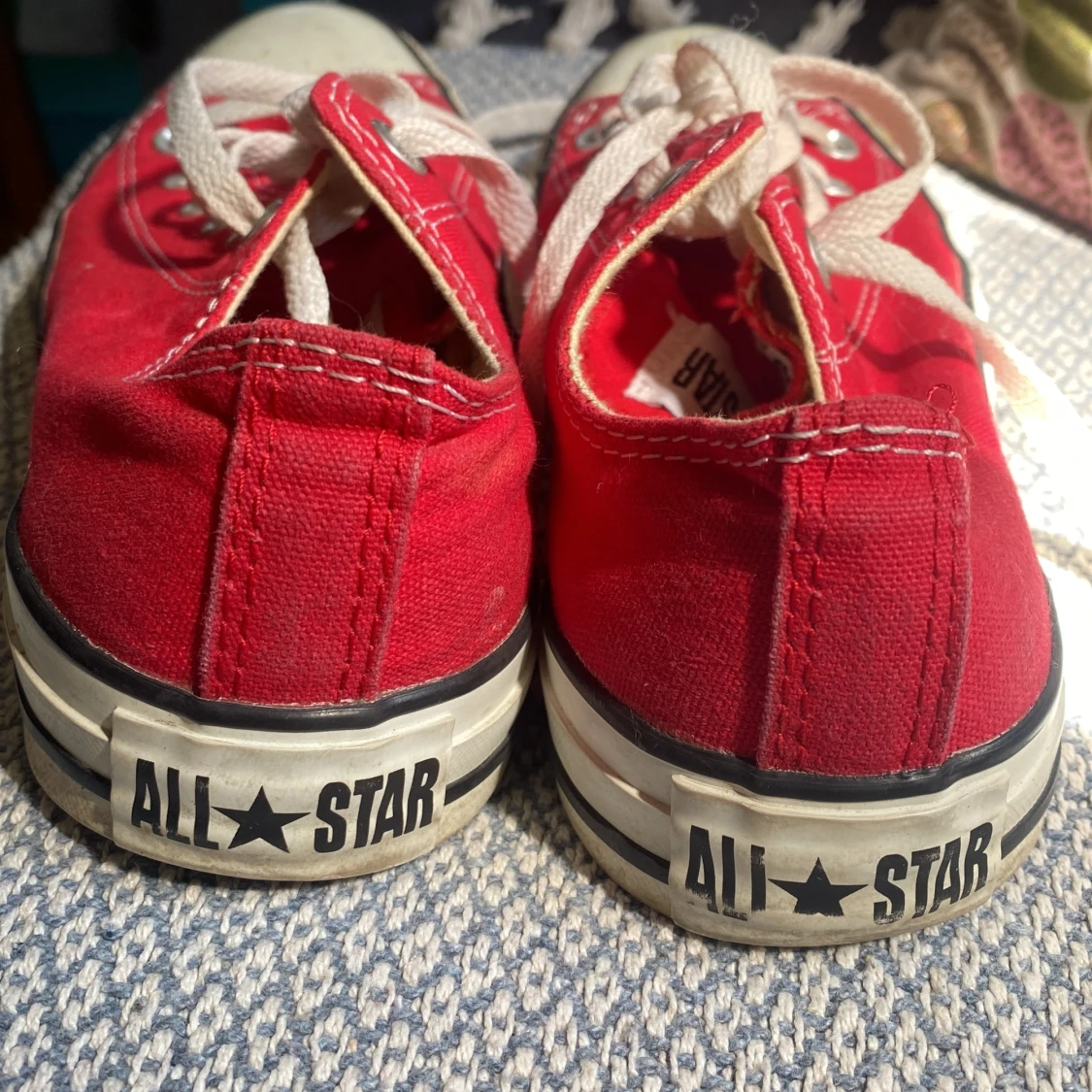 Röda låga Converse  - 91