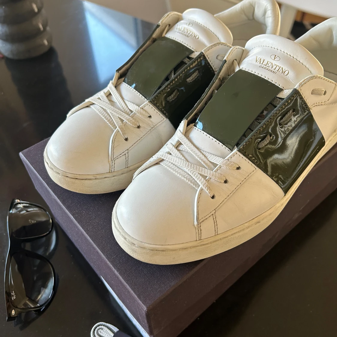 Valentino opens skor - 93