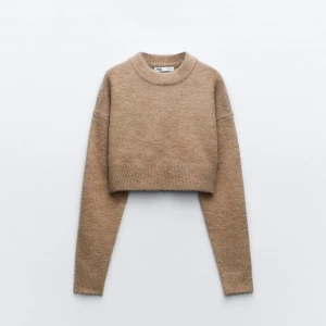 Brun stickad tröja  - Säljer denna jättefina och sköna tröja från Zara som inte används längre!💗💗(ge gärna prisförslag)