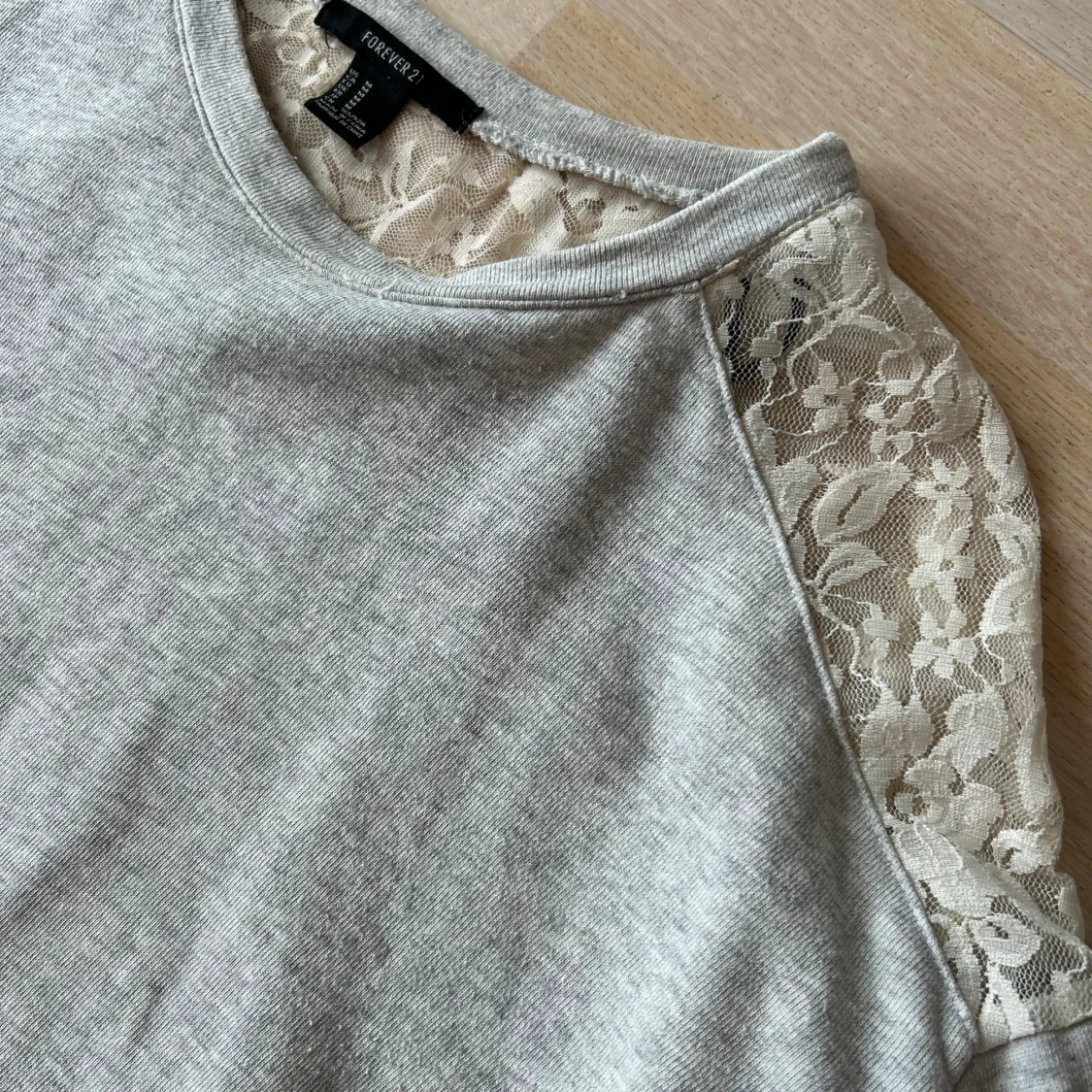 Sweatshirt storlek M - 92