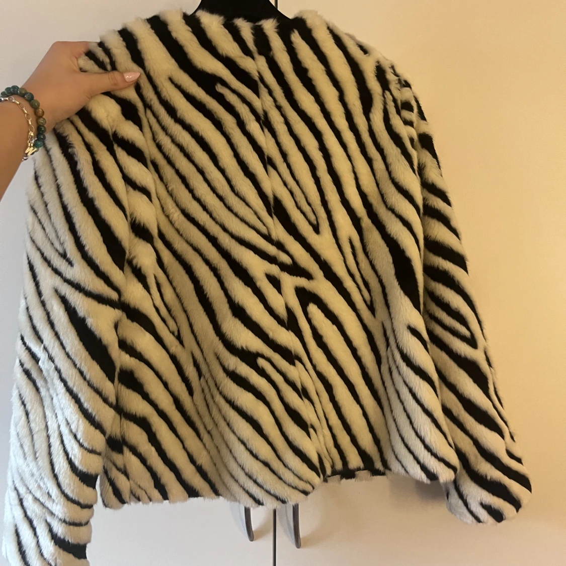 Zebra pälsjacka  - 91