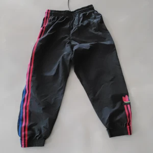 Nya adidasbyxor - Nyskick, passade inte mig. 