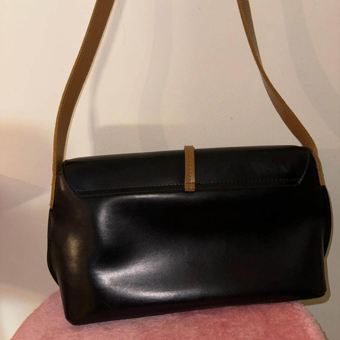 Axelremsväska  - 91