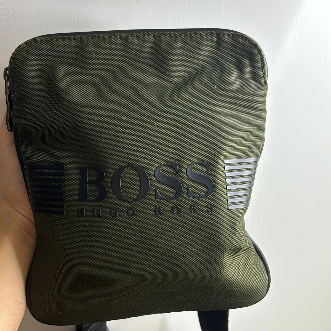 Hugo boss väska